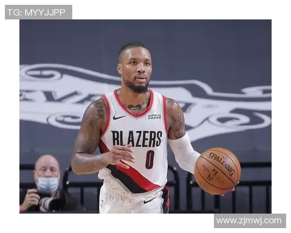 利拉德赛场爆发小插曲,裁判如何处理? 利拉德赛场爆发小插曲,裁判如何处理?