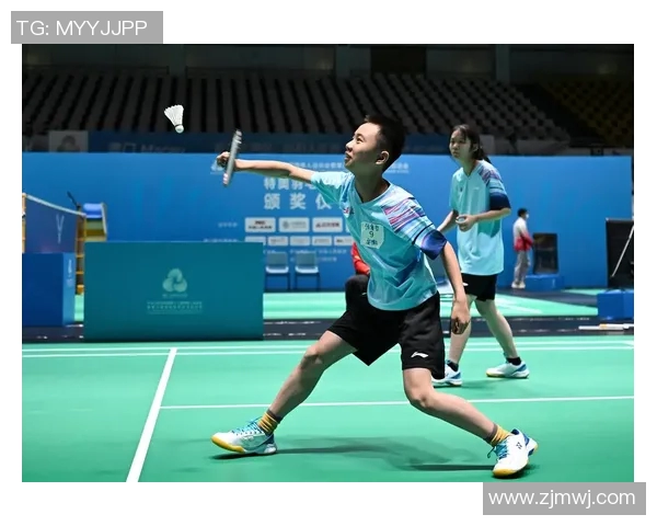 羽毛球混合双打比赛中的战术配合与技术要点深度解析 羽毛球混合双打比赛中的战术配合与技术要点深度解析